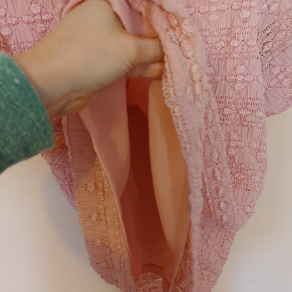 Worthington Woman Stretch Pink Size 1X Plus Size Short Sleeve Top Blouse - Picture 7 of 9